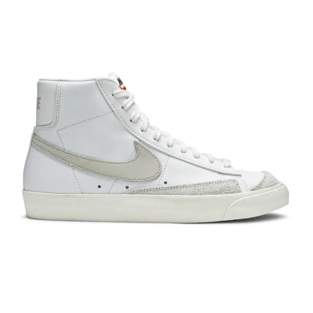 Nike Blazer Mid 77 'Light Bone'